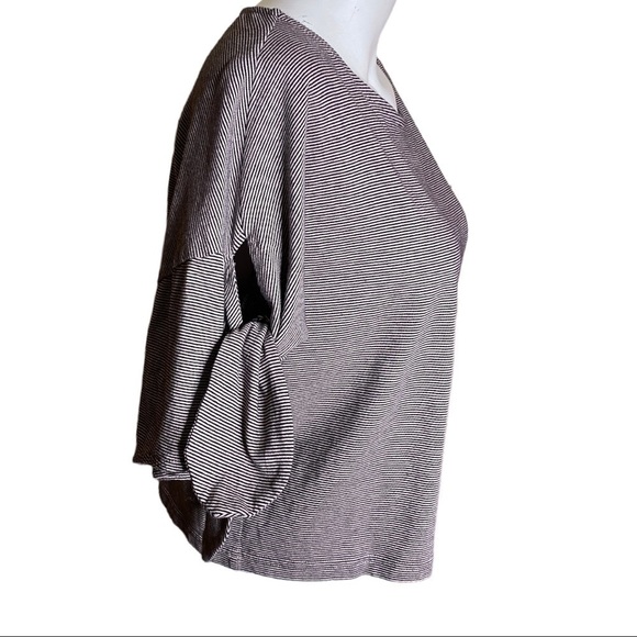 Ella Moss Erica Stripe Tie Sleeve Top Style #: 30046042 Size Small - Picture 3 of 8